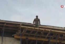 3.5 milyon liralık ücretlerini alamayan işçiler çatıya çıktı