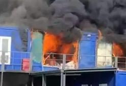 Üniversite kampüsü’nde konteyner yangını: Alevler kısa sürede söndürüldü