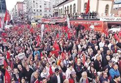 'Siyasetimizi kendimiz kurarız'