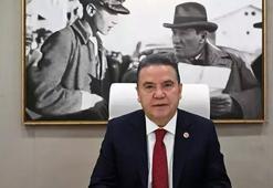 Muhittin Böcek hastaneye kaldırıldı
