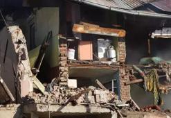 Erzurum'da doğal gaz patlaması! 2 ev çöktü