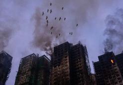 Hong Kong'daki yangında en az 128 kişi öldü, yüzlerce kişi hala kayıp