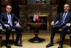 Dışişleri Bakanı Hakan Fidan, Azeri mevkidaşı Bayramov'la görüştü