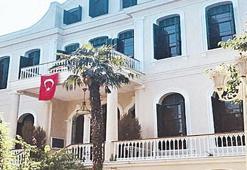 Bir soygun da Adalar'da