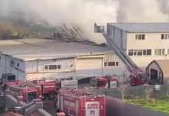 Tuzla'da kauçuk fabrikasında yangın paniği