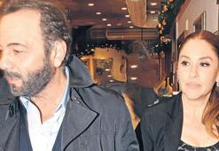 Kerem Alışık ve Evrim Alasya her daim el ele! 'Her şey yolunda'