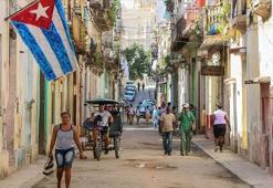 Kübalı eski bakana casusluktan ömür boyu hapis cezası!