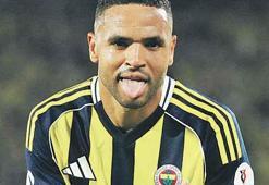 Nesyri’ye sarıldı