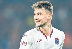 Tekke'nin kozu Ernest Muçi