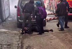 Alevlerden kaçmak isterken canından oluyordu: Sultangazi’de korku dolu anlar kamerada