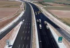 Yola çıkacaklar dikkat! Türkiye genelinde bazı şeritler kapandı