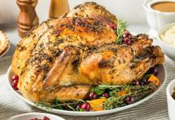 Yılbaşı sofralarının yemeği hindinin fiyatı belli oldu