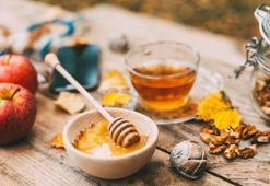 Öksürük ve balgama iyi gelen gripsavar çay tarifi! Boğaz ağrısını saniyesinde kesiyor