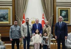 Cumhurbaşkanı Erdoğan Filistinli Hind Rajab'ın ailesini Külliye'de kabul etti!
