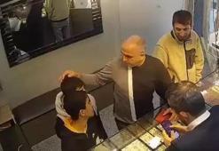 Tesadüfen rastladılar, doğru olanı yaptılar! Çocukların sergilediği tavır takdir topladı