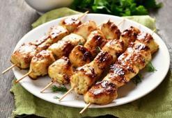 Ne yağ, ne pekmez... Tavuğu nar gibi kızartıyor: Dışı çıtır çıtır, içi yumuşacık oluyor