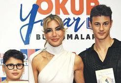 Çağla Şıkel kartvizitine bir de yazarlık ekledi!