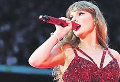 Başını annesi bağladı