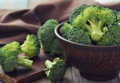 Sebzelerin yeşil kraliçesi: Brokoli! İşte faydaları ve tarifleri