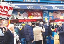 Yılbaşına son 4 gün kuyruklar uzuyor!