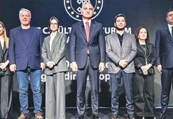 Türkiye tanıtımında 'mini dizi' dönemi! Oyuncular 'milli formayı' giyecek