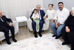 Cumhurbaşkanı Erdoğan, Hatay'da depremzede Karakuş ailesini ziyaret etti