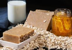 3 malzemeyi karıştırmak yetiyor! Egzama ve mantarı dindiren sabun tarifi