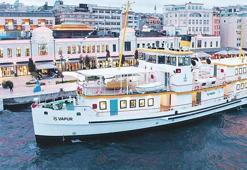 İlk yüzen banka şubesi Galataport’ta açıldı