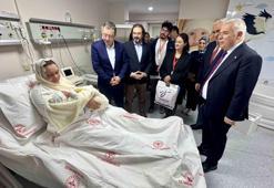 Yeni yılın ilk doğumu Trabzon’dan: Bebek suda doğumla dünyaya geldi