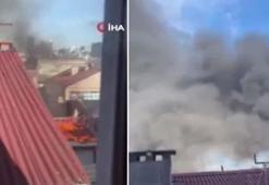 İstanbul’da korkutan yangın! 4 katlı binanın çatı katında alevler yükseldi