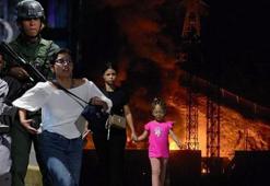 SON DAKİKA... Venezuela bombalandı! Trump'tan açıklama: Maduro ve eşini yakaladık