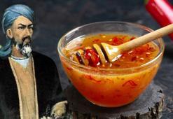 İbn-i Sina'nın yüzlerce yıllık tarifi! Öksürüğü ve hırıltılı balgamı bıçak gibi kesiyor