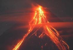 Filipinler'de yanardağ alarmı! 3. seviyeye yükseldi