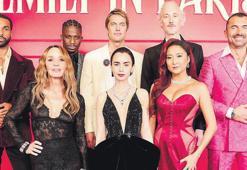 'Emily in Paris'e altıncı sezon onayı