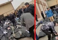 İran'da hastane önünde tüyler ürperten manzara! Yüzden fazla ceset torbası