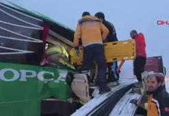 Tokat-Sivas yolunda feci kaza: Yolcu otobüsü TIR’a çarptı