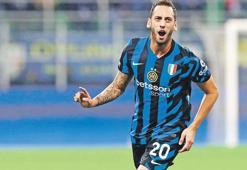 Aslan gözünü kararttı