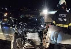 Hatay'da feci kaza! Minibüs ile otomobil kafa kafaya çarpıştı: 1 ölü, 6 yaralı