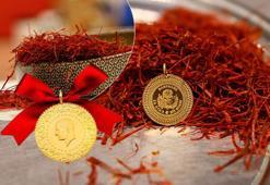 Kırmızı altın cep yakıyor! 1 gramı servet: 'At kılını boyayıp satıyorlar'