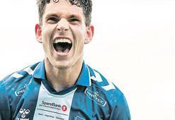 Augusto giderse Karlsbakk gelecek