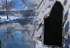 Sibirya soğuğu vurdu, her yer buz tuttu! Erzurum’da donmayan tek yer: Balıklıgöl'ün sırrı