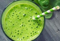 Sabah aç karnına 1 bardak tüketin: Şişkinliğin ve ödemin kökünü kazıyan mucize içecek