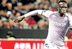 Fırtına'ya bedava sağ kanat