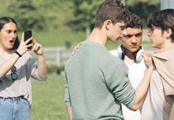 Z Kuşağını Anlama Kılavuzu: Okul bahçesinden ekrana akran zorbalığı gerçeği