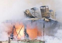 Fabrikada facia! 2 ölü 6 yaralı