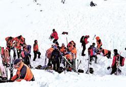 Alpler’de çığ faciası:8 ölü