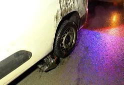 Yoldan geçen kimse fark etmedi! '30 aracın lastiği patladı'
