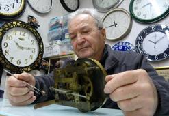 10 metrekarede 40 yıl geçirdi! Çırak yok, usta olmak yıllar alıyor