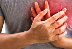 Kalp krizi 'geliyorum' der! Bu belirtiler hiçbir şeyiniz yokken başladıysa önemseyin