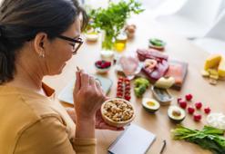 50 yaşından sonra her gün yemelisiniz! Bel çevresini incelten, şekeri dengeleyen mucize: Günde 3 porsiyon yetiyor